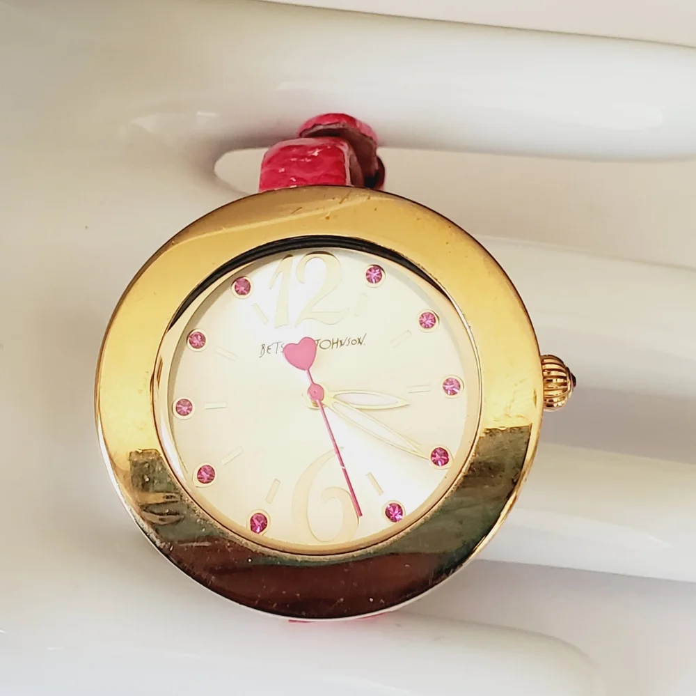 Betsey Johnson Pink Gold Tone Watch - Picture 3 of 11